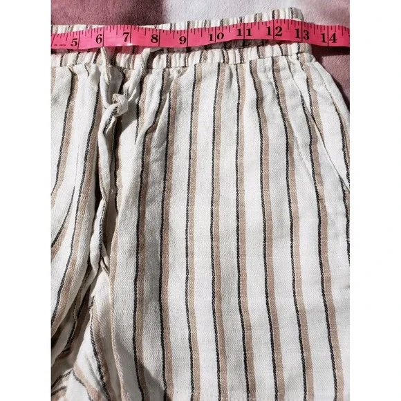 Old Navy Casual Shorts Women's Size XS White Tan Striped Linen Blend Pockets - Picture 7 of 8